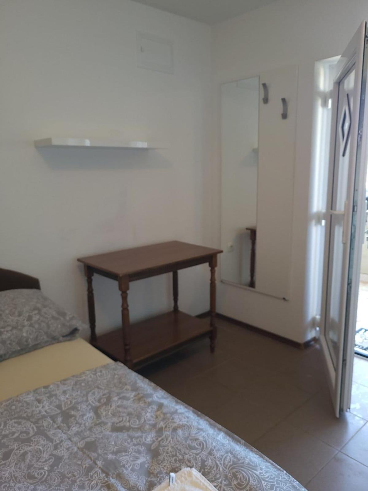 Apartmani Silvana&Vera Senj  Exteriör bild